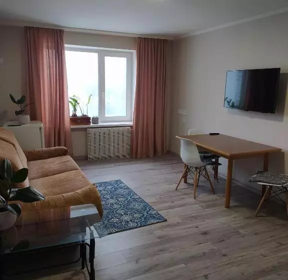 Retkeilymaja Trias