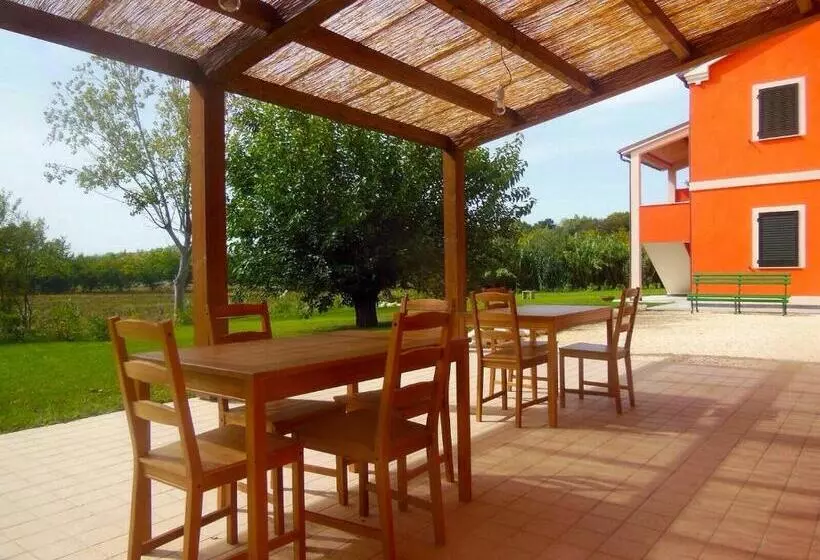 ホテル Agriturismo Rossococomero