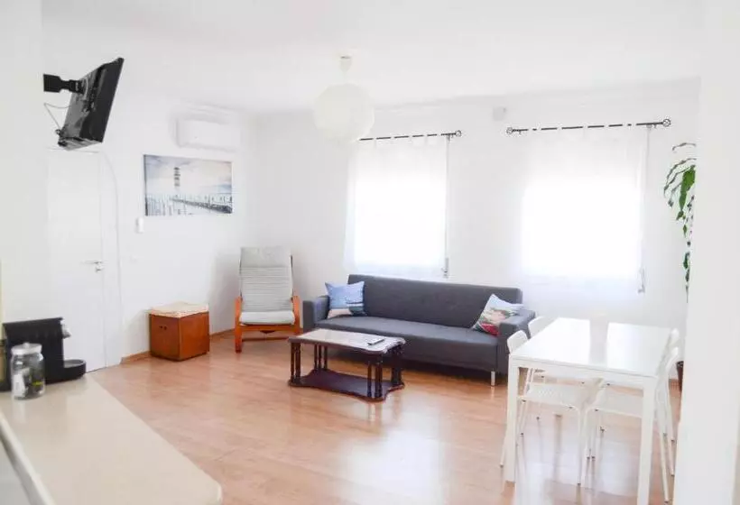 Majatalo Bjb   Alojamentos