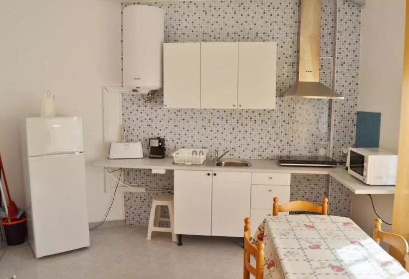 Majatalo Bjb   Alojamentos