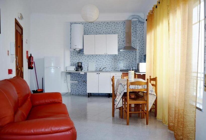 بنسيون Bjb Alojamentos