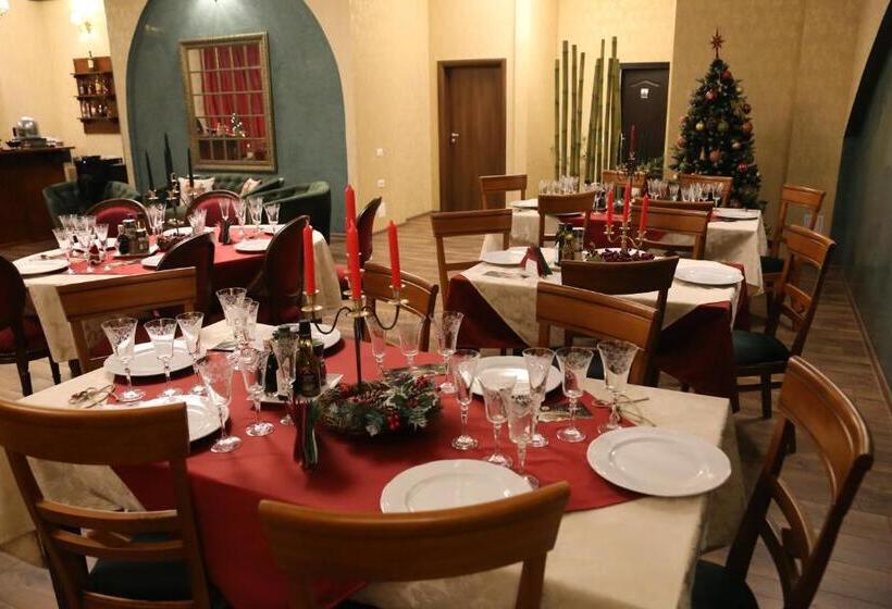 پانسیون Boutique Vila White Duchess