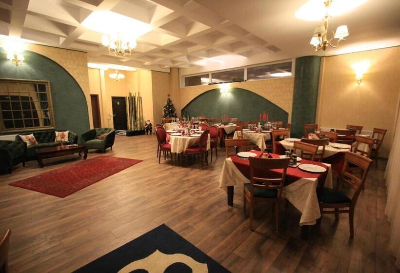 پانسیون Boutique Vila White Duchess