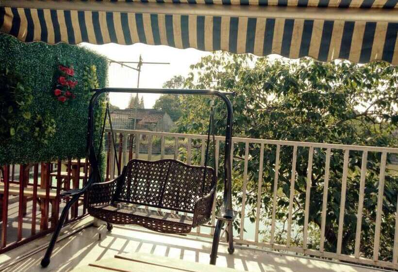 פנסיון Wuzhen Helan Bridge Inn