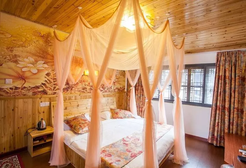 ペンション Wuzhen Helan Bridge Inn