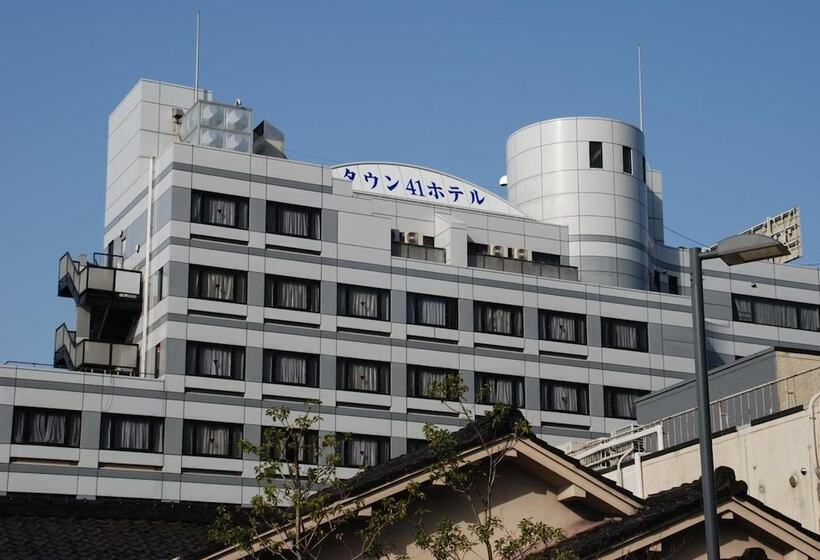 فنادق الكبسولة Town Hotel 41