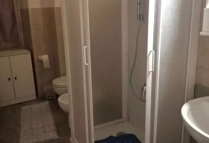 پانسیون Guest House Erika