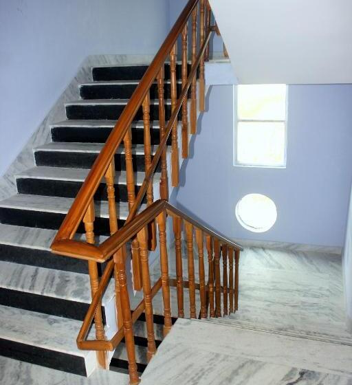 פנסיון Blooming Star Guest House