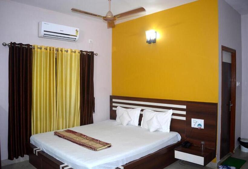 פנסיון Blooming Star Guest House