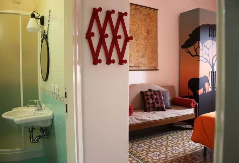 پانسیون I Continenti Guest House