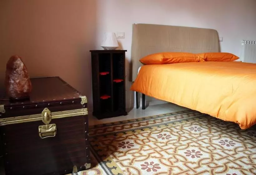 پانسیون I Continenti Guest House