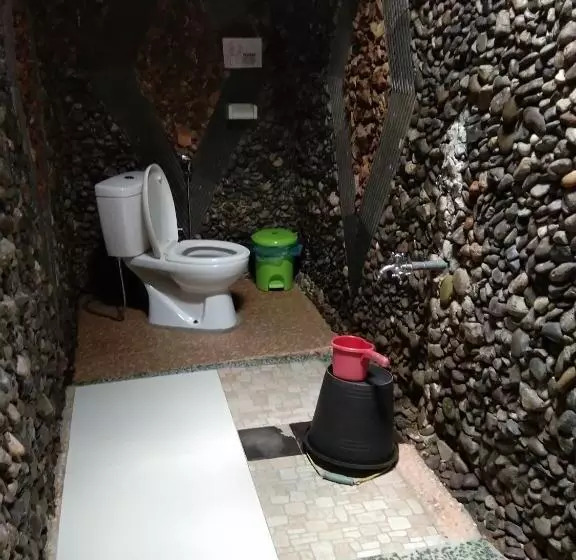 ペンション Junia Guesthouse Bukit Lawang