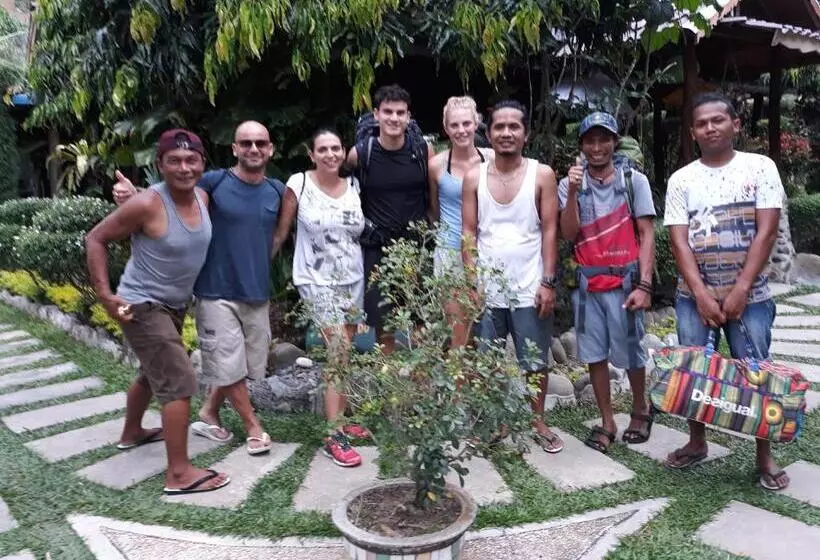 ペンション Junia Guesthouse Bukit Lawang
