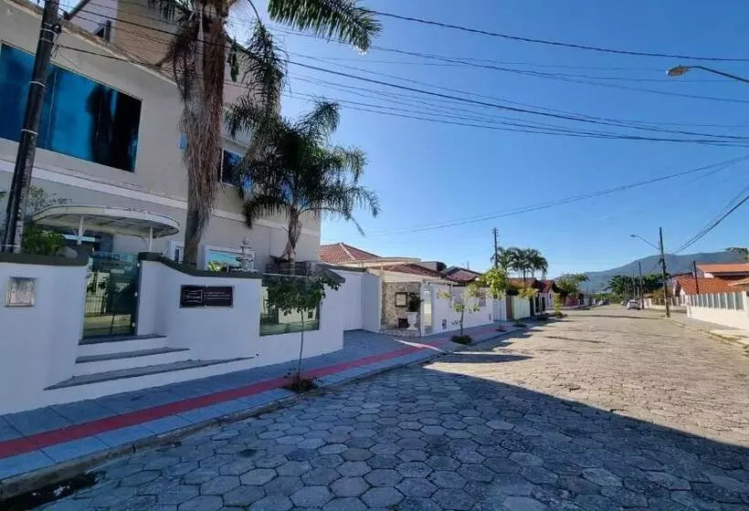 Majatalo Pousada Marques Floripa