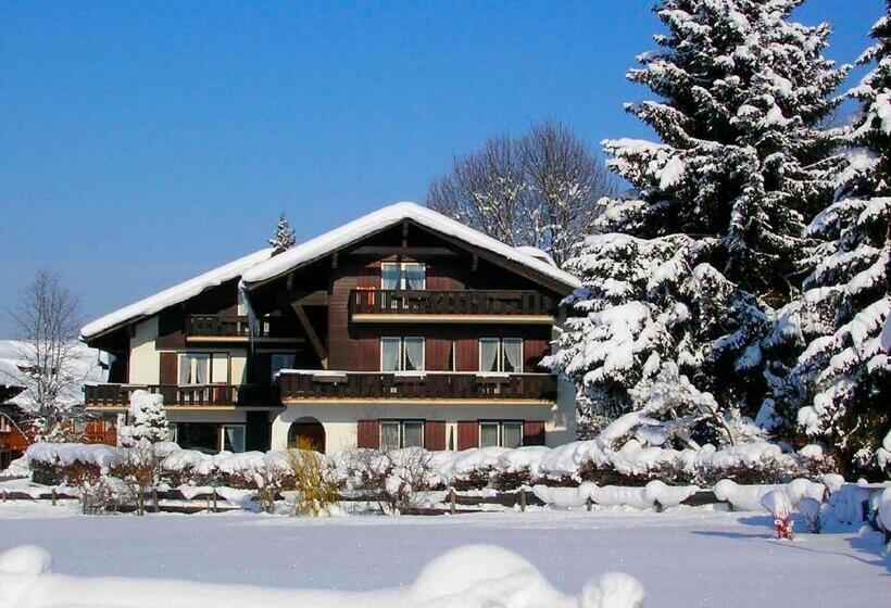 Albergue Gästehaus Elvia