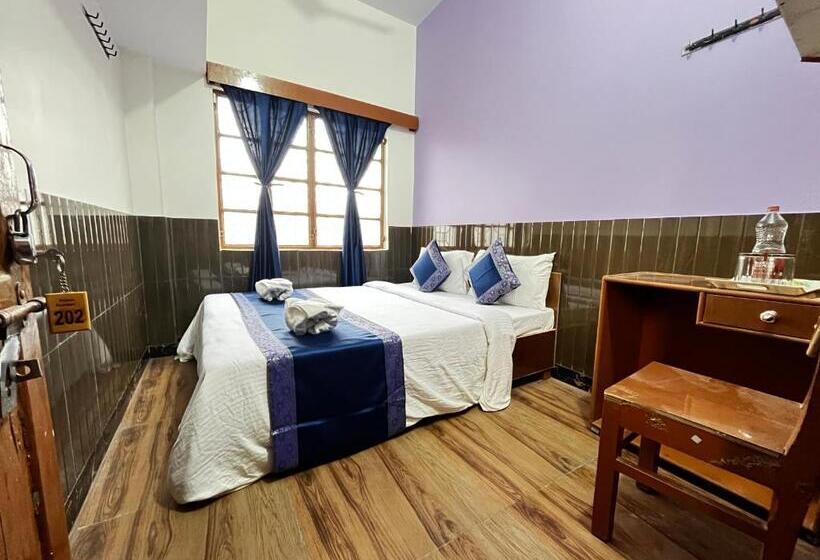 膳宿费 Family Guest House