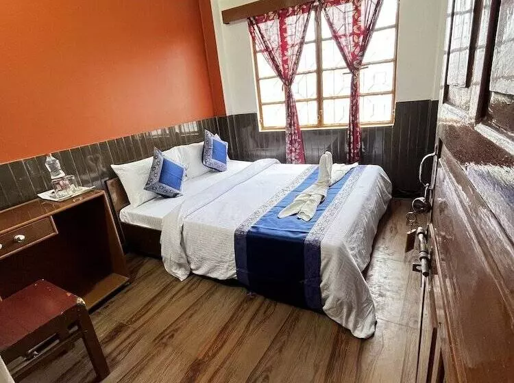 پانسیون Family Guest House