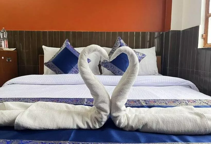 پانسیون Family Guest House