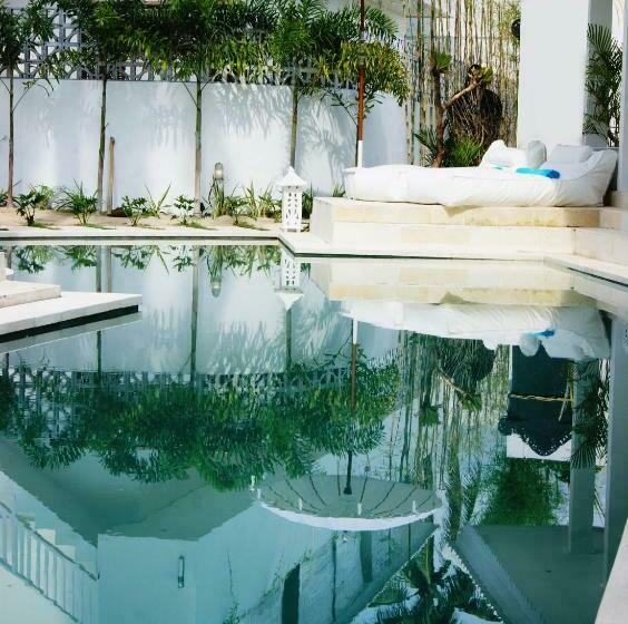 פנסיון Harmony Villas