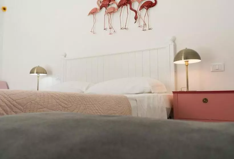 Majatalo Poggiamico Guest House