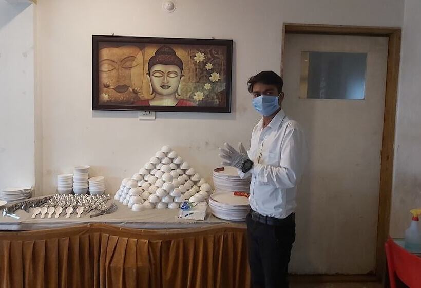 منتجع Vivaant Retreat And Conventions