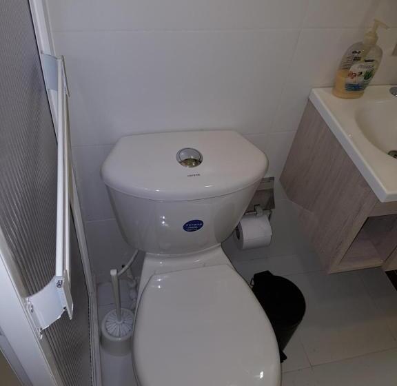 ペンション Da Black Almond