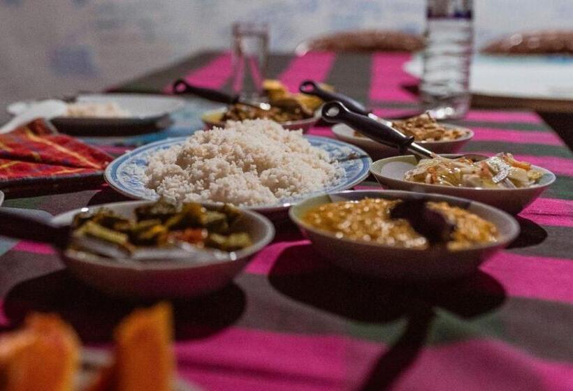 Pension Sigiri Aliya Tree House