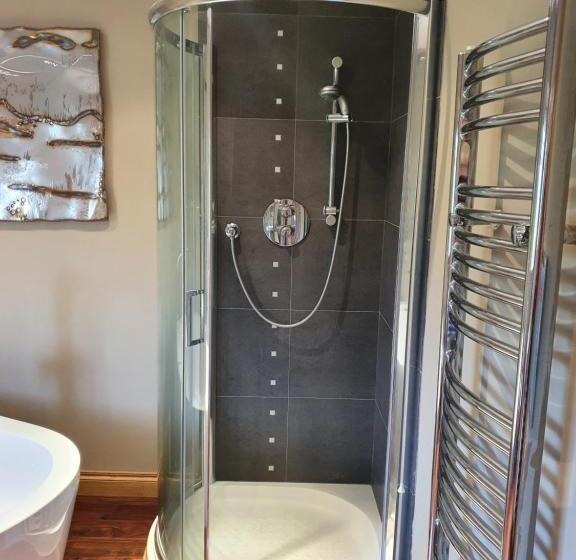 Пансион Lynster House