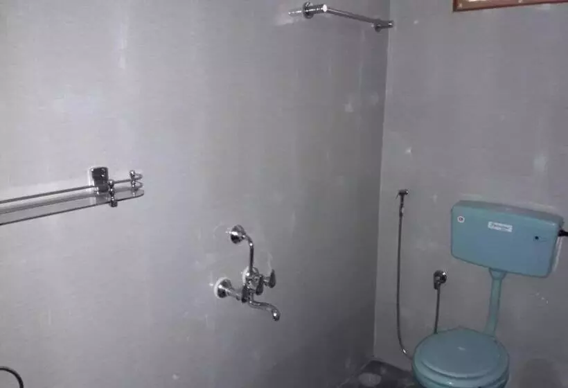 Majatalo Squirrel Nest Guest House