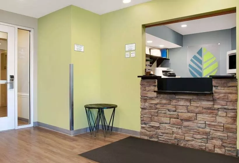 ホテル Woodspring Suites Nashville Airport