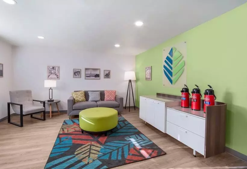 ホテル Woodspring Suites Nashville Airport