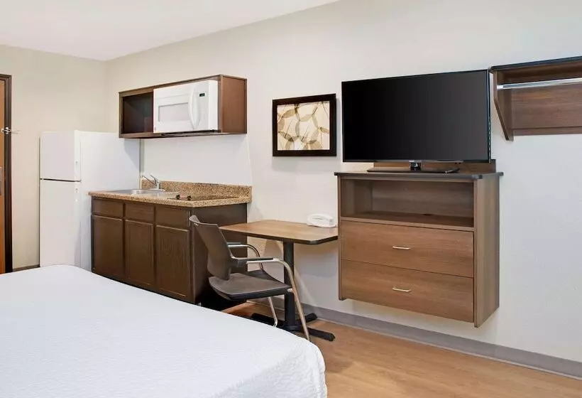 ホテル Woodspring Suites Nashville Airport
