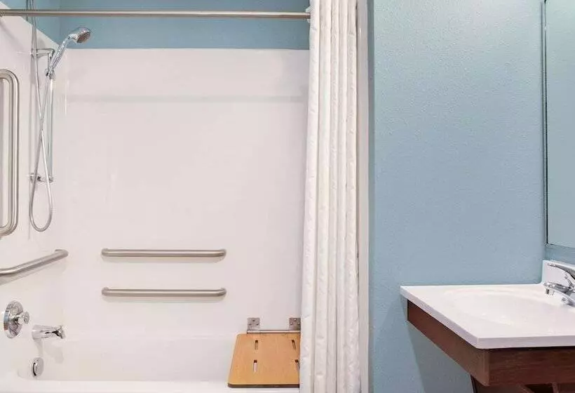 ホテル Woodspring Suites Nashville Airport