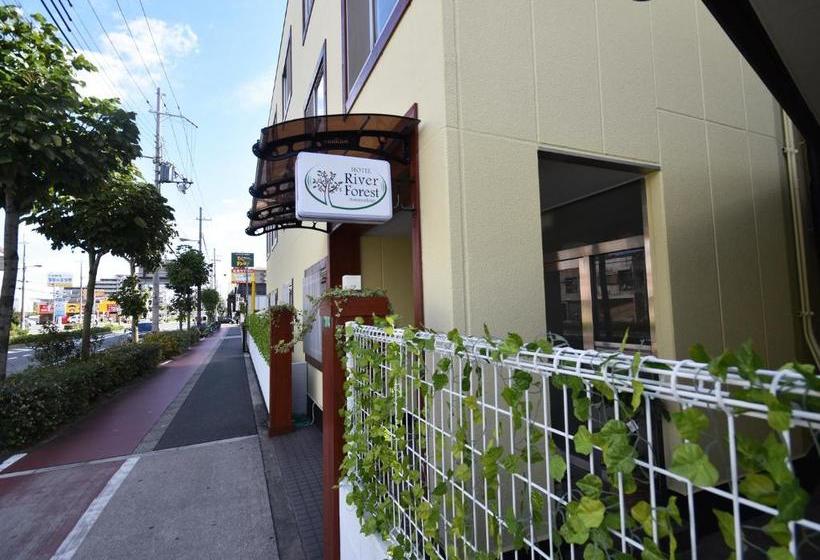 פנסיון River Forest