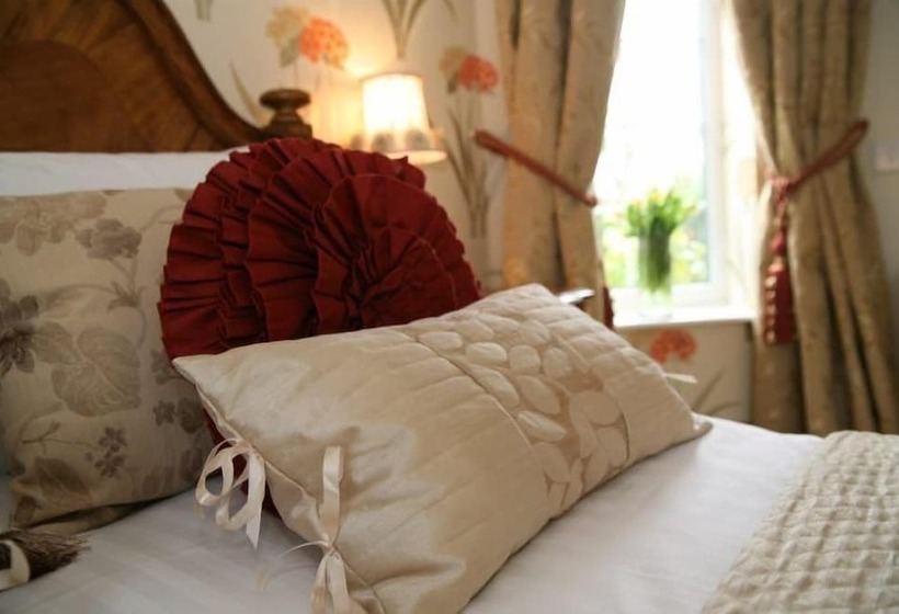 ユースホステル The Pytchley Inn