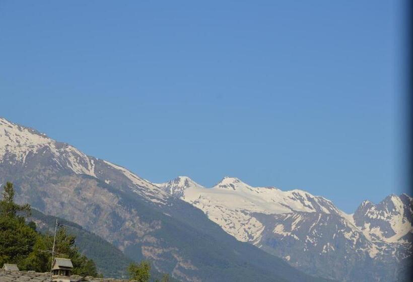 پانسیون Chambres D'hôtes La Moraine Enchantée