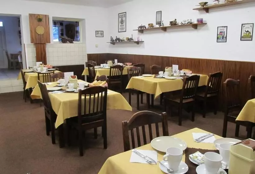 Majatalo Penzion Alpský Dům