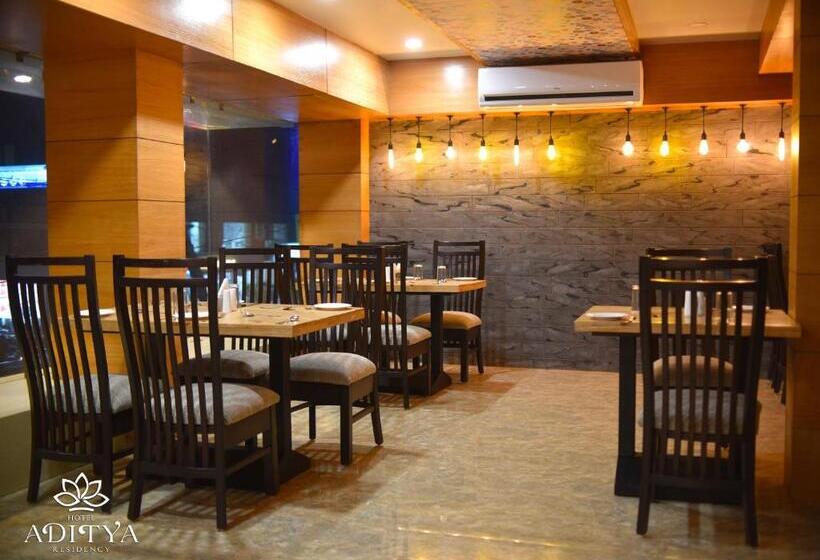 בית מלון כפרי Aditya Residency