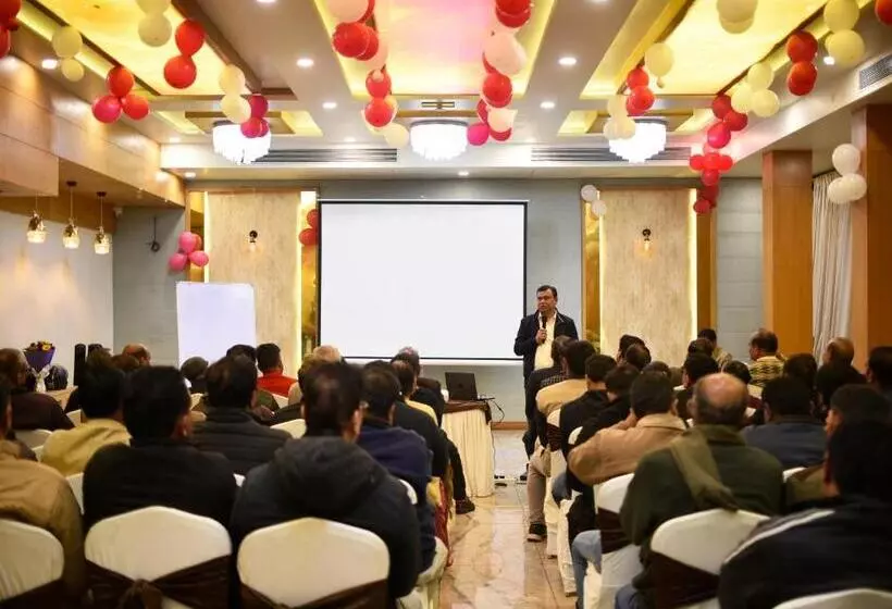 Hotelli Aditya Residency