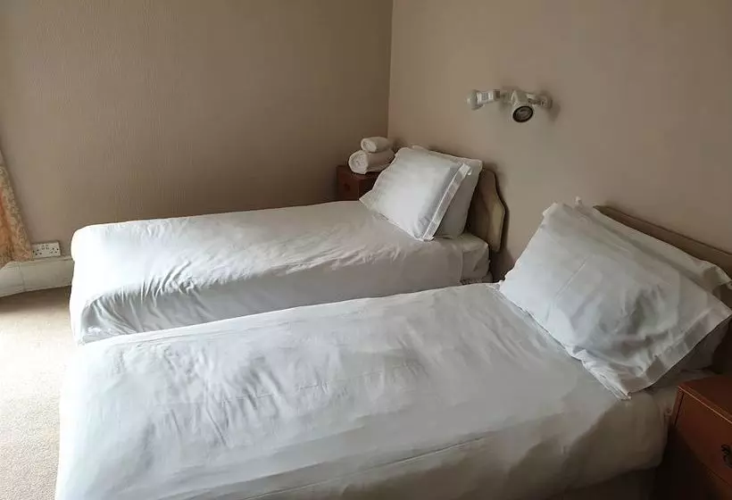 ホテル Howards At The White Hart