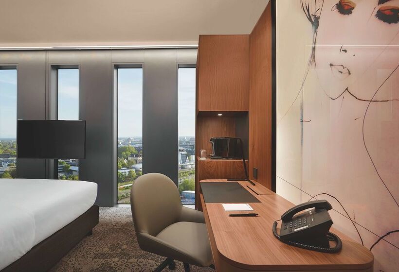 Hyperion Hotel München