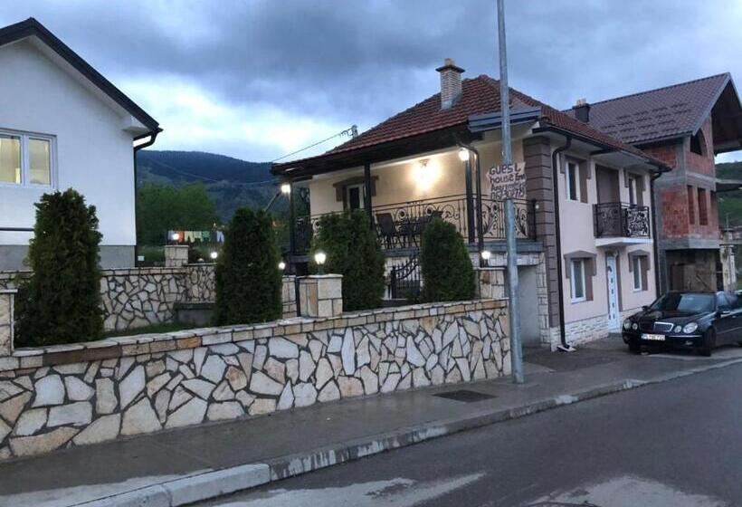 پانسیون Ema Guest House