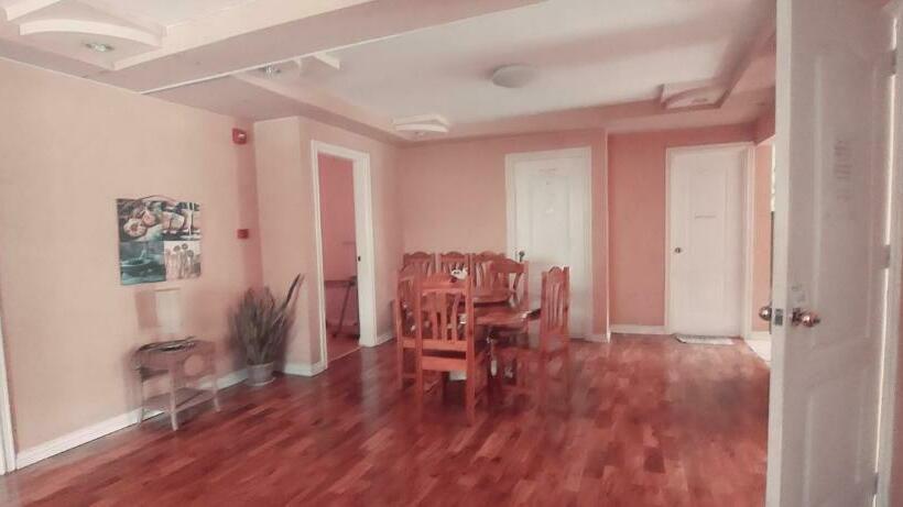 פנסיון Koinonia Retreat Center