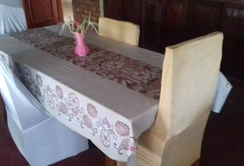 Riverside Resort Hotel Kabale