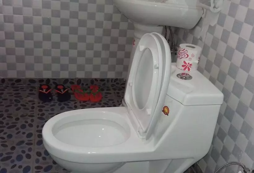 Riverside Resort Hotel Kabale