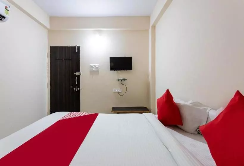 ホテル Oyo 36243 Mishthi Palace