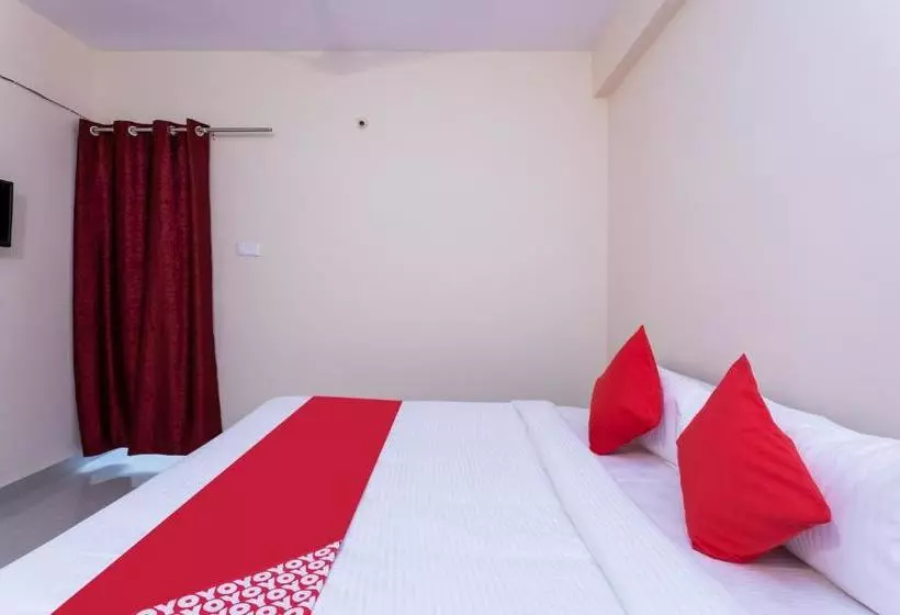 ホテル Oyo 36243 Mishthi Palace