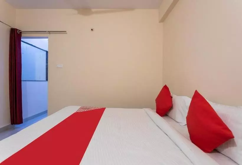 ホテル Oyo 36243 Mishthi Palace