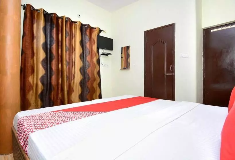ホテル Oyo 36696 Sodhi B&b