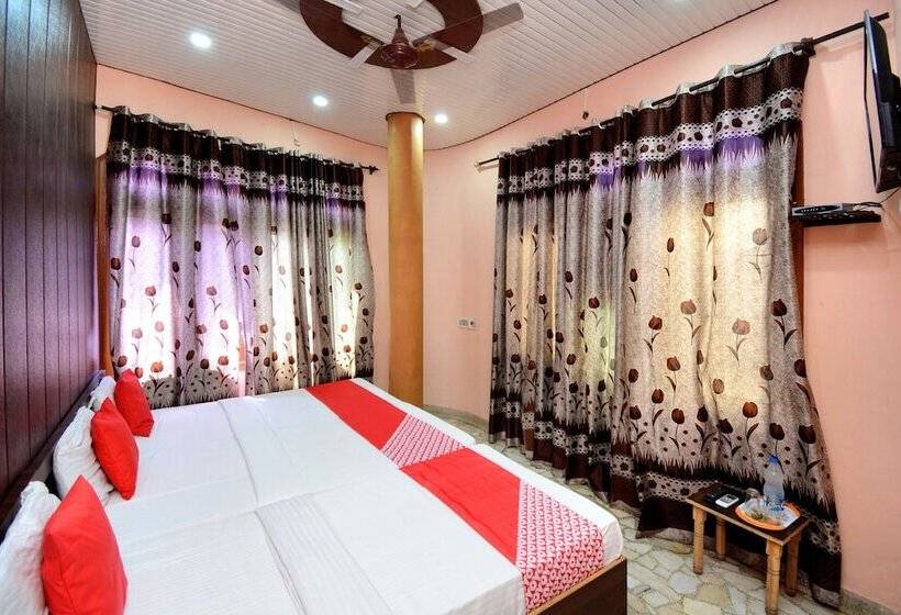 Hotel Oyo 36696 Sodhi B&b